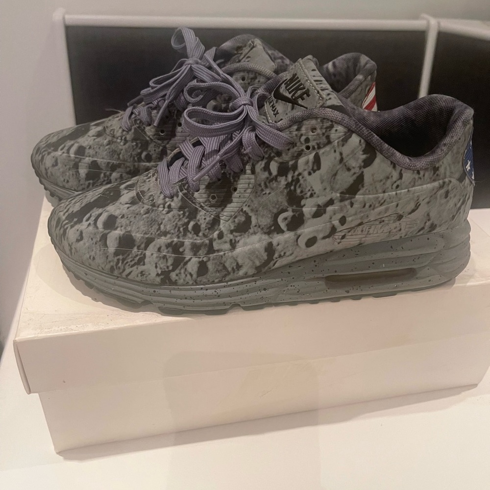 ❌SOLD❌Nike Air Max Lunar 90 SP “Moon Landing” size 6.5 (released 2014)
